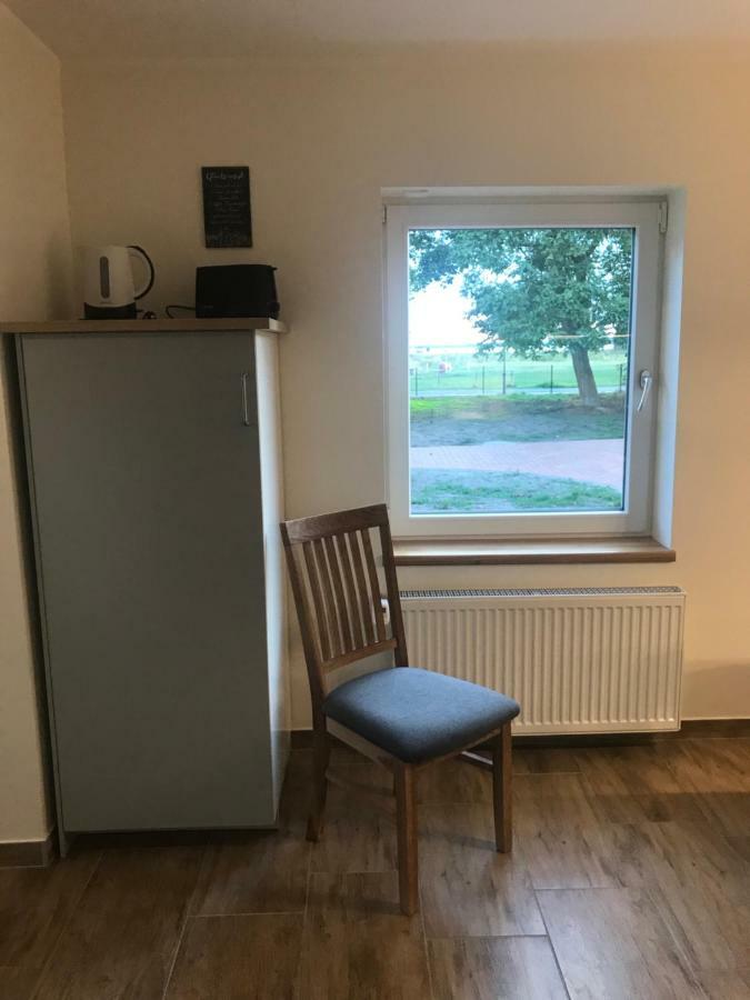 Ferienwohnungen Moewe Lembruch Exteriör bild